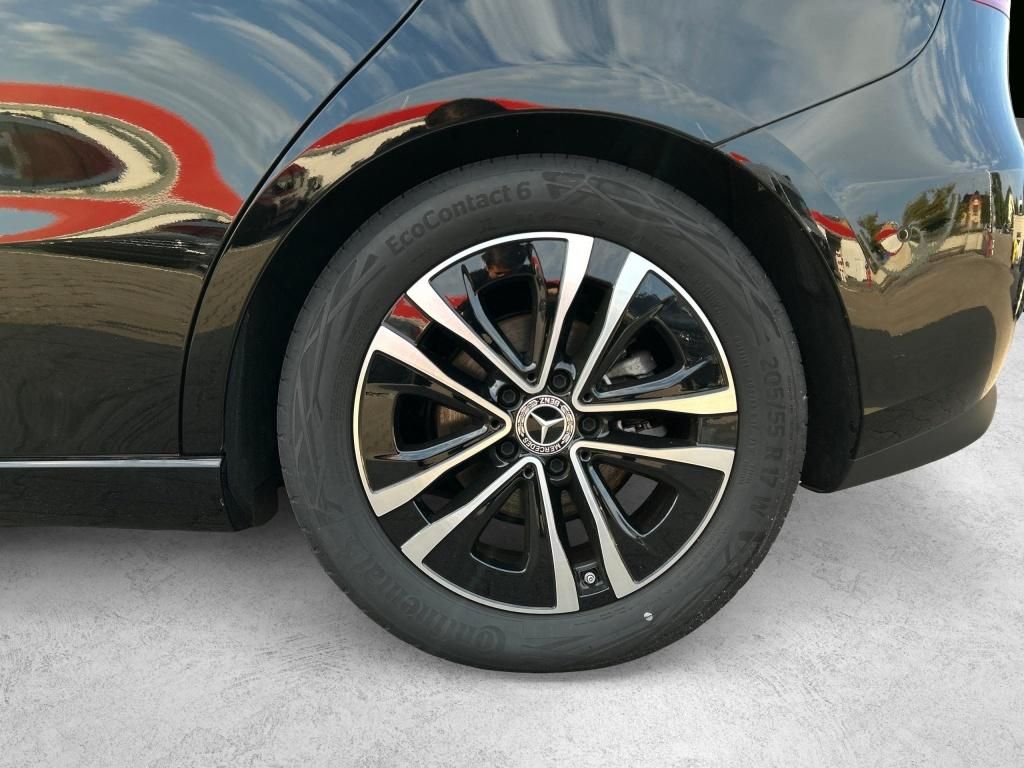 Mercedes-Benz B 200 2023