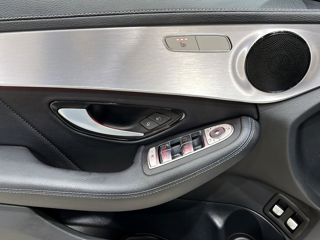 Mercedes-Benz C 300 2021