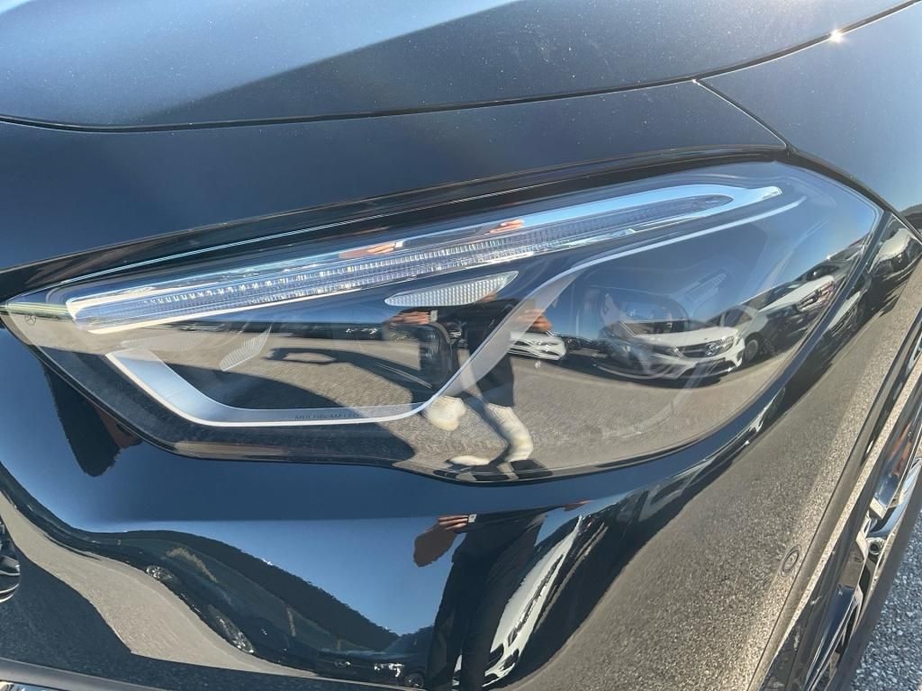 Mercedes-Benz GLA 200 2025