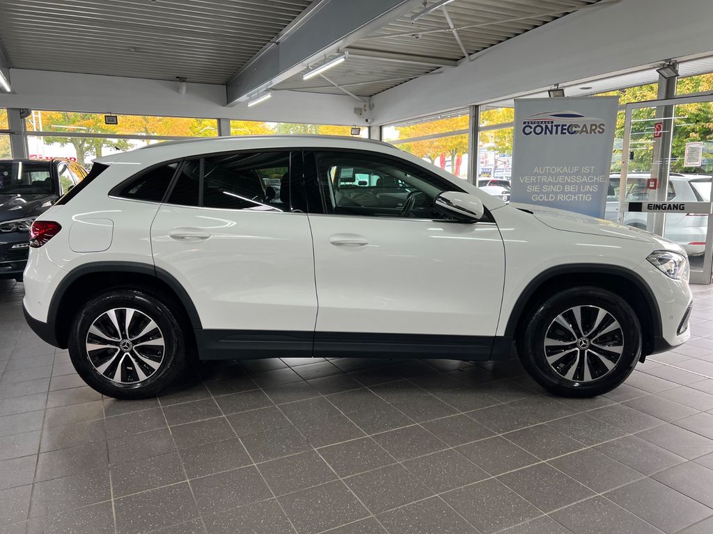 Mercedes-Benz GLA 250 2022