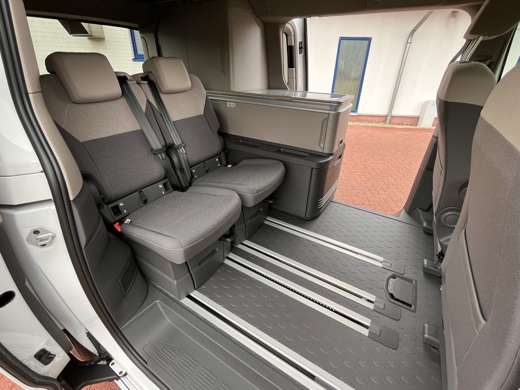 Volkswagen T7 California