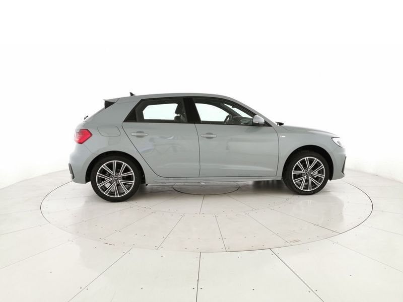 Audi A1 2025
