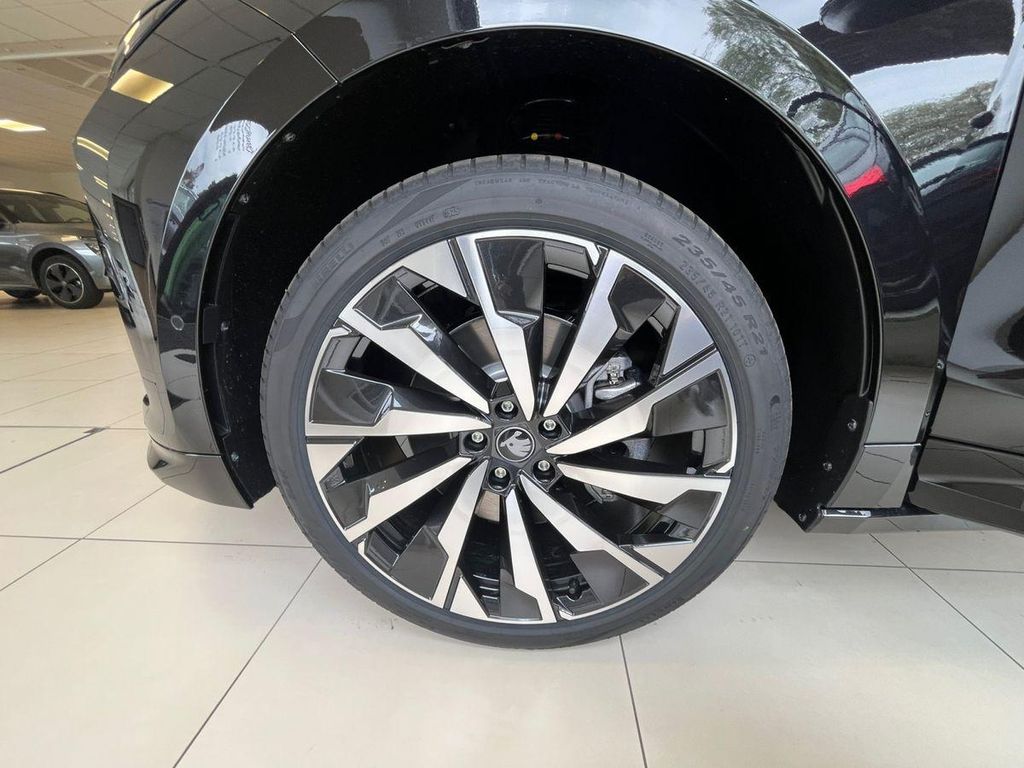 Skoda Enyaq 2025