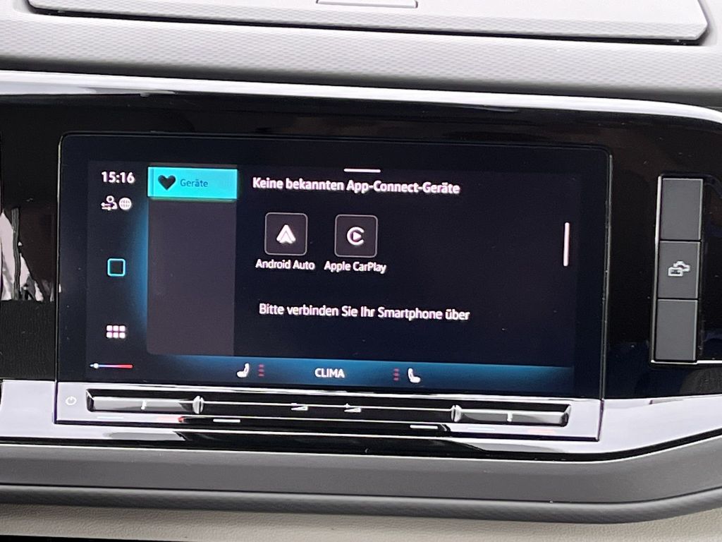 Volkswagen T7 California