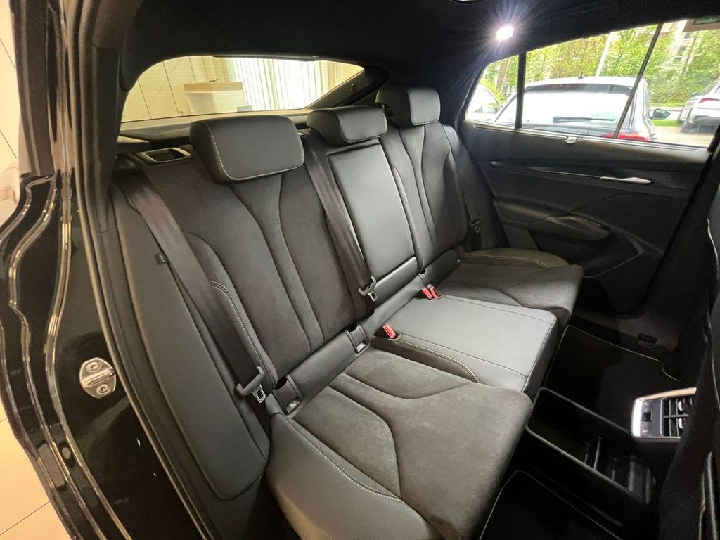 Skoda Enyaq 2025