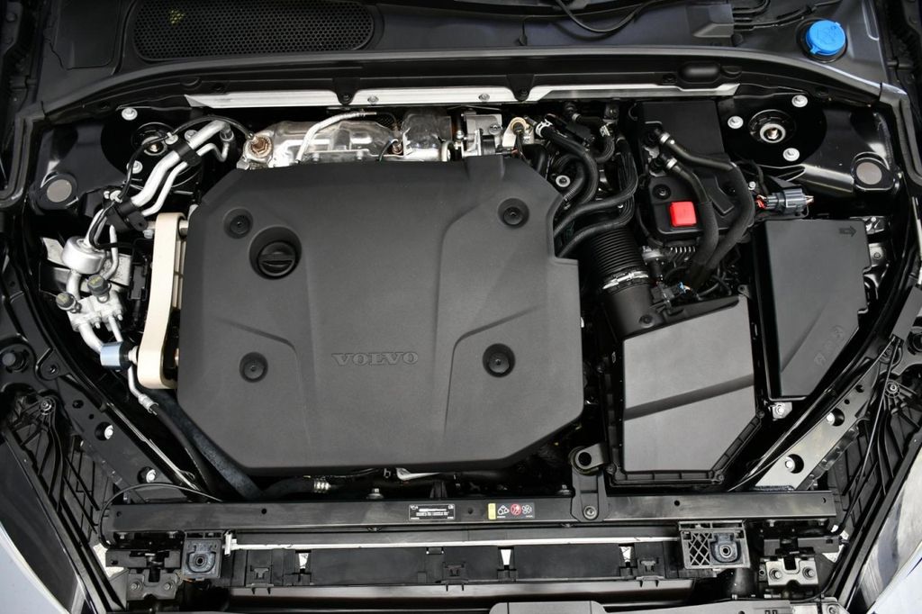 Volvo V60 Cross Country 2023