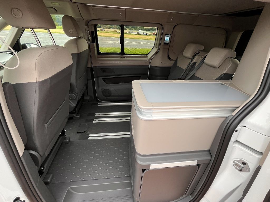 Volkswagen T7 California