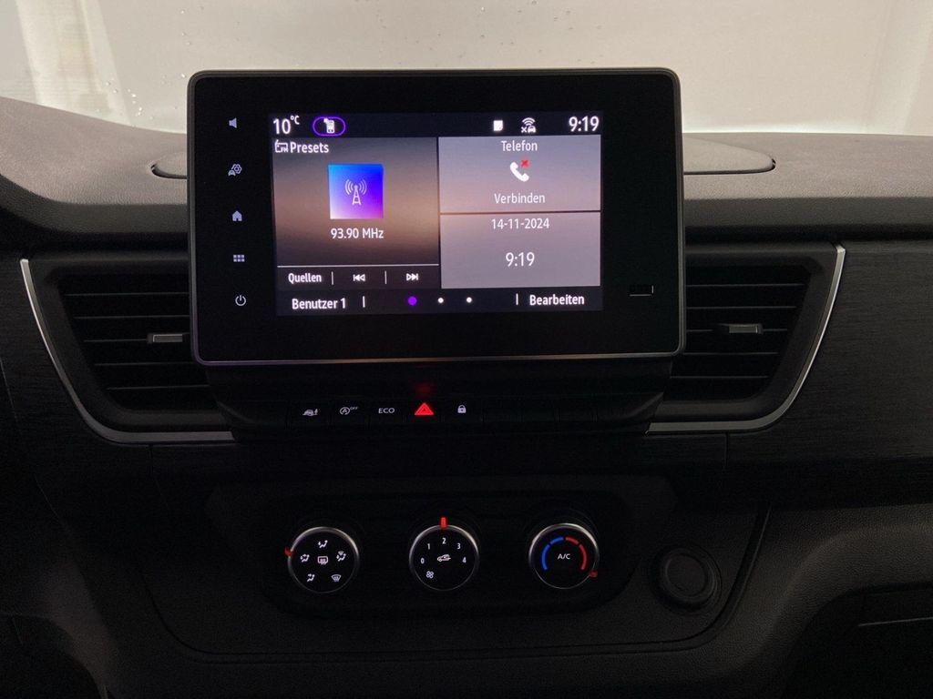 Renault Trafic 2025