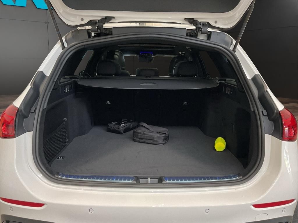 Mercedes-Benz C 220 2025