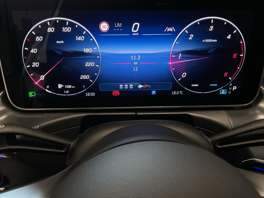 Mercedes-Benz C 220 2025