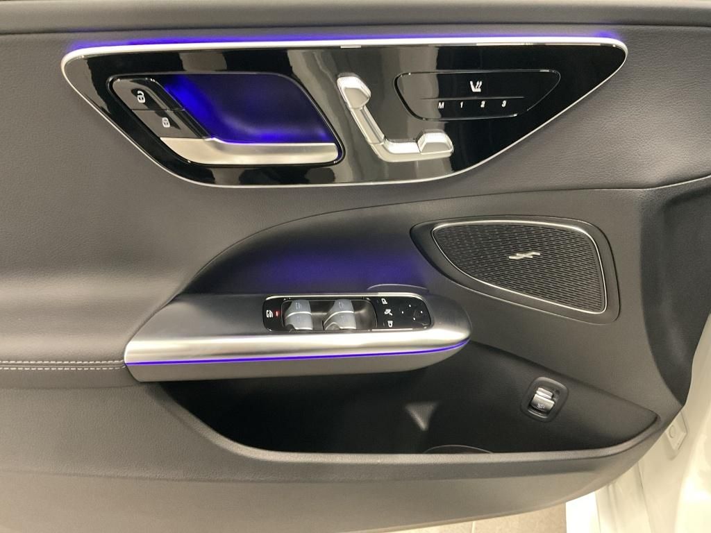 Mercedes-Benz C 220 2025