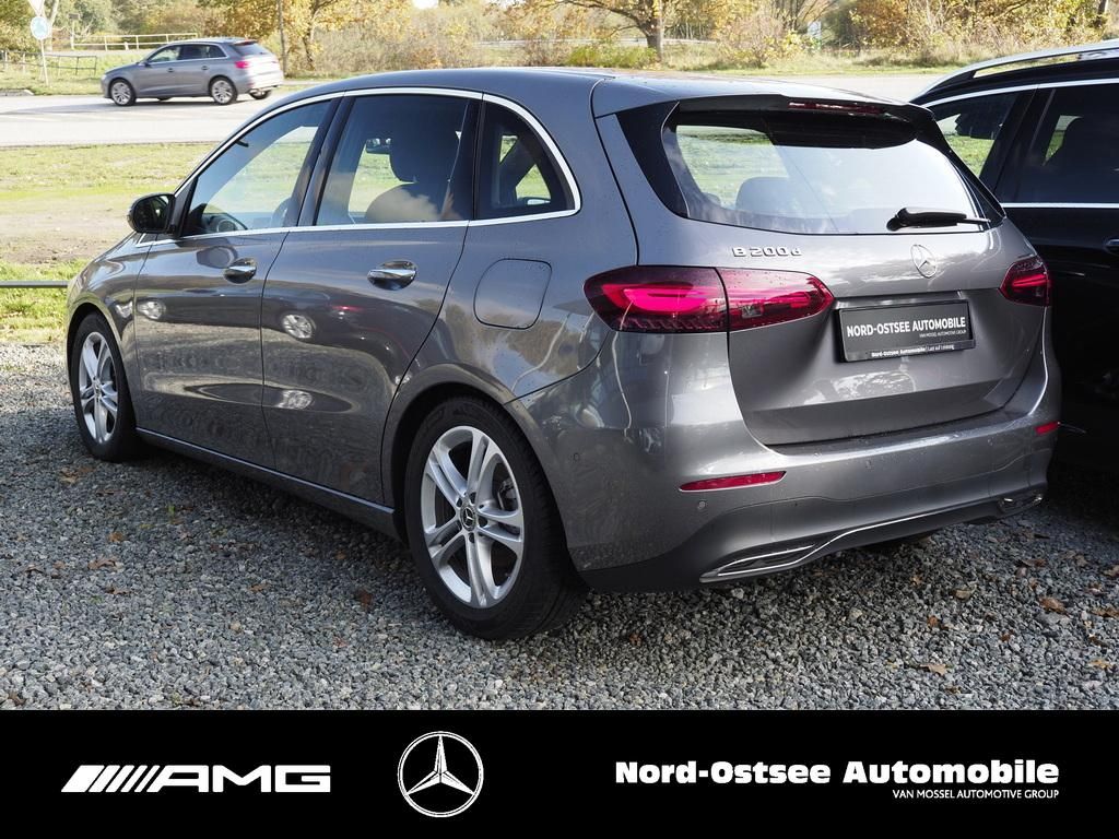Mercedes-Benz B 200 2025