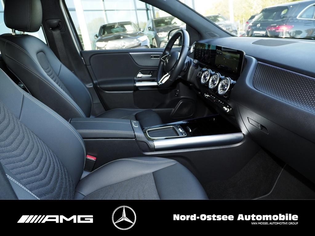 Mercedes-Benz B 200 2025