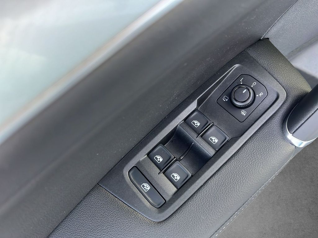 Volkswagen Touran 2025