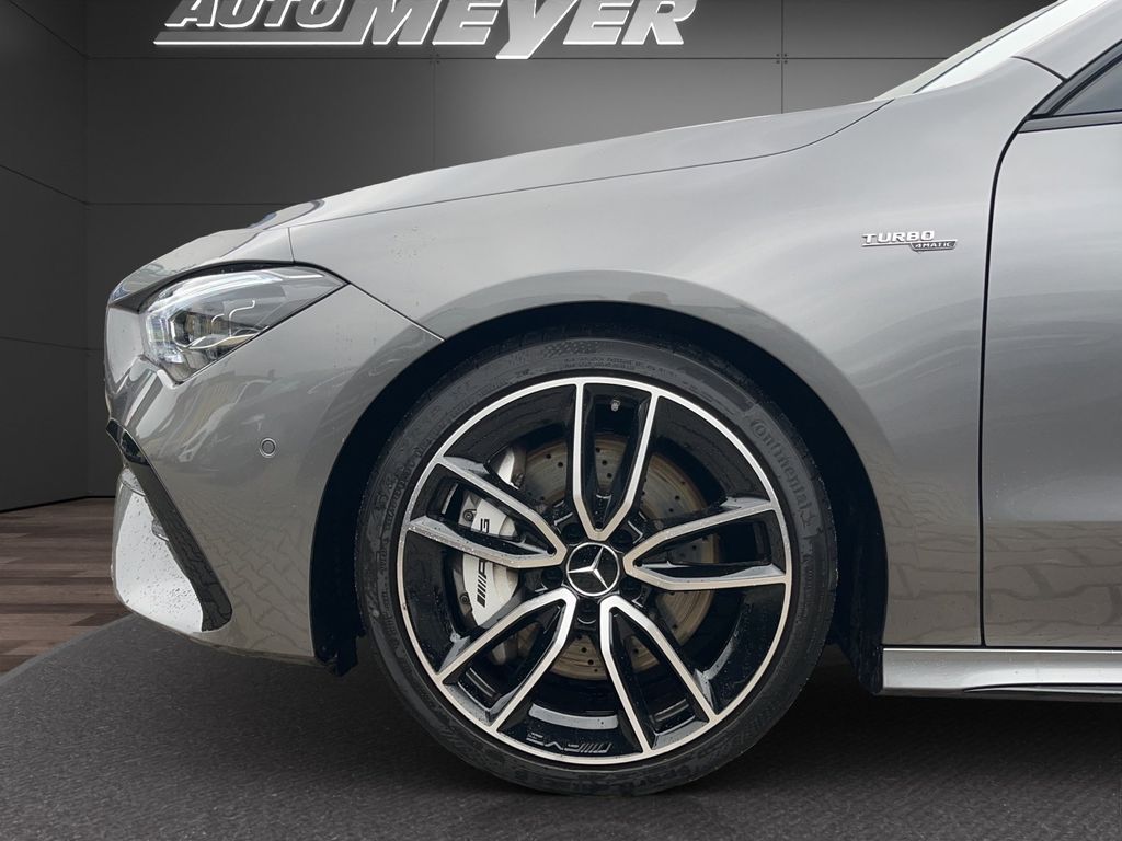 Mercedes-Benz CLA 35 AMG 2024