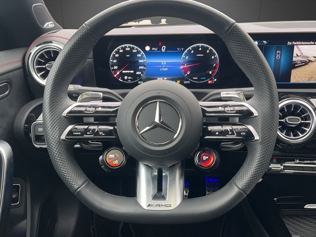 Mercedes-Benz CLA 35 AMG 2024