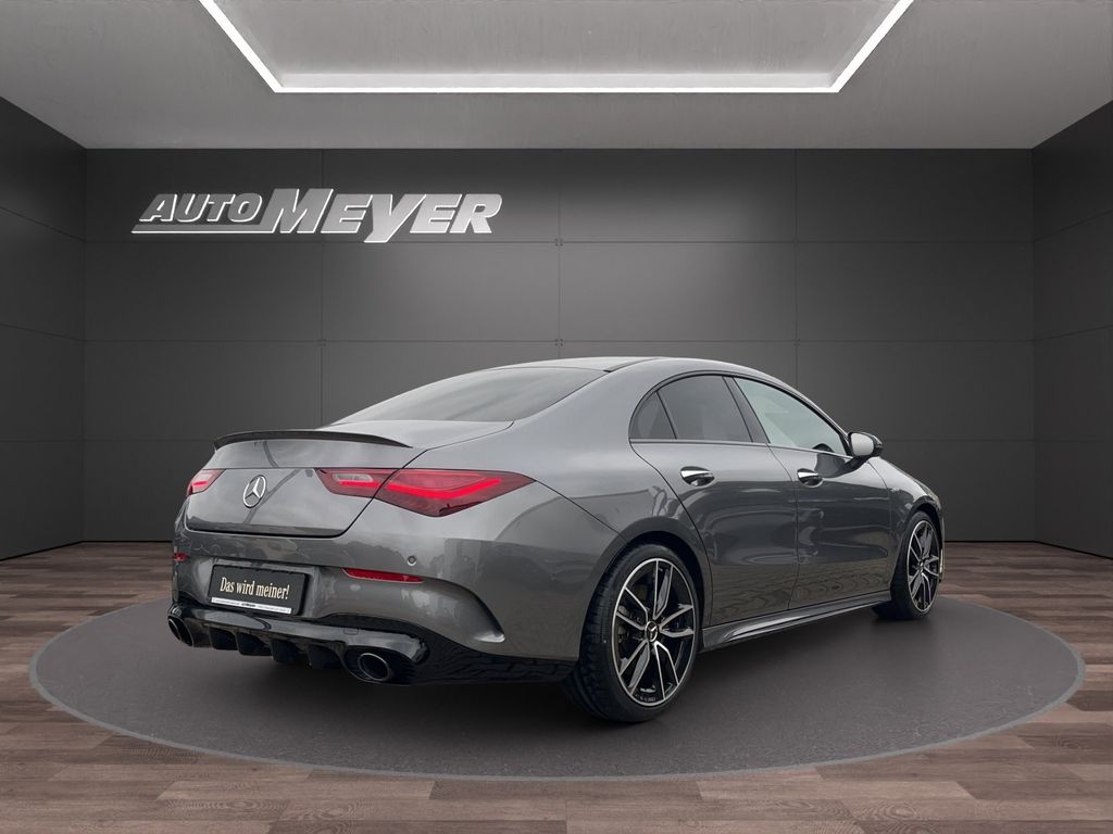Mercedes-Benz CLA 35 AMG 2024