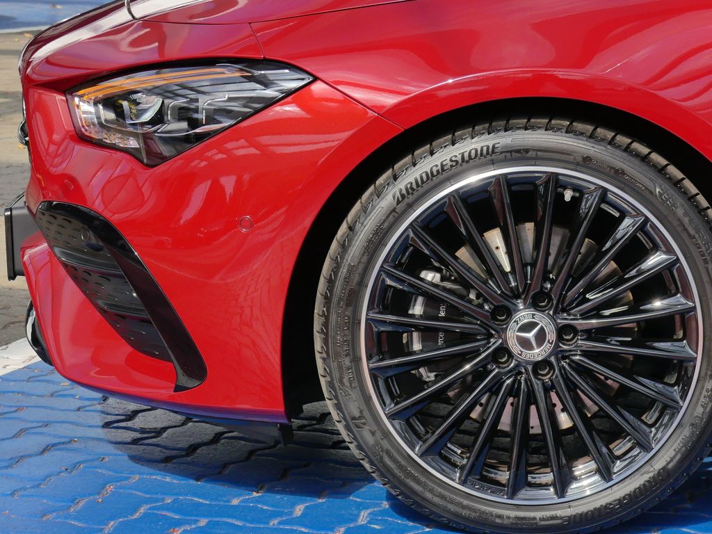 Mercedes-Benz CLA 200 2024