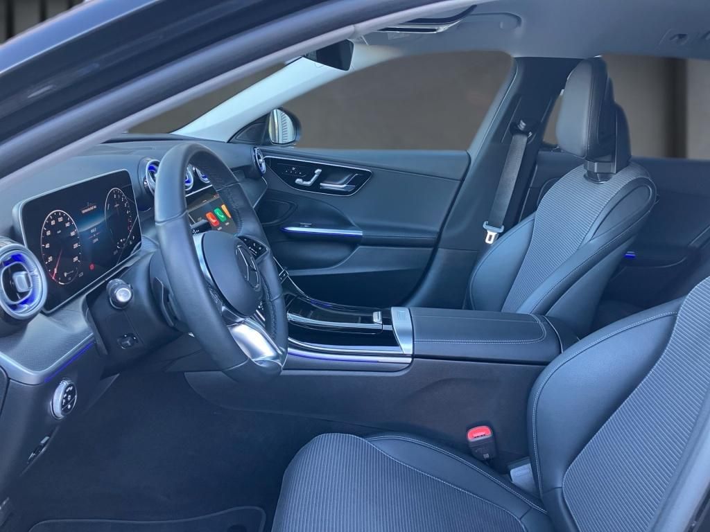Mercedes-Benz C 300 2024