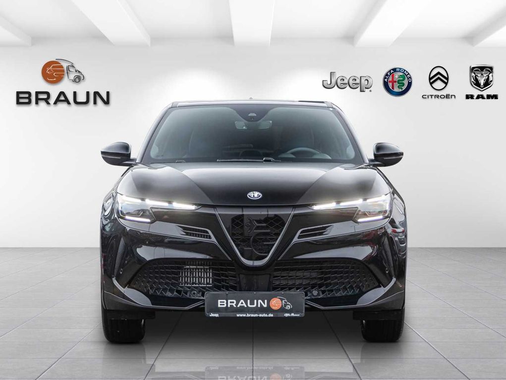 Alfa Romeo Junior 2025