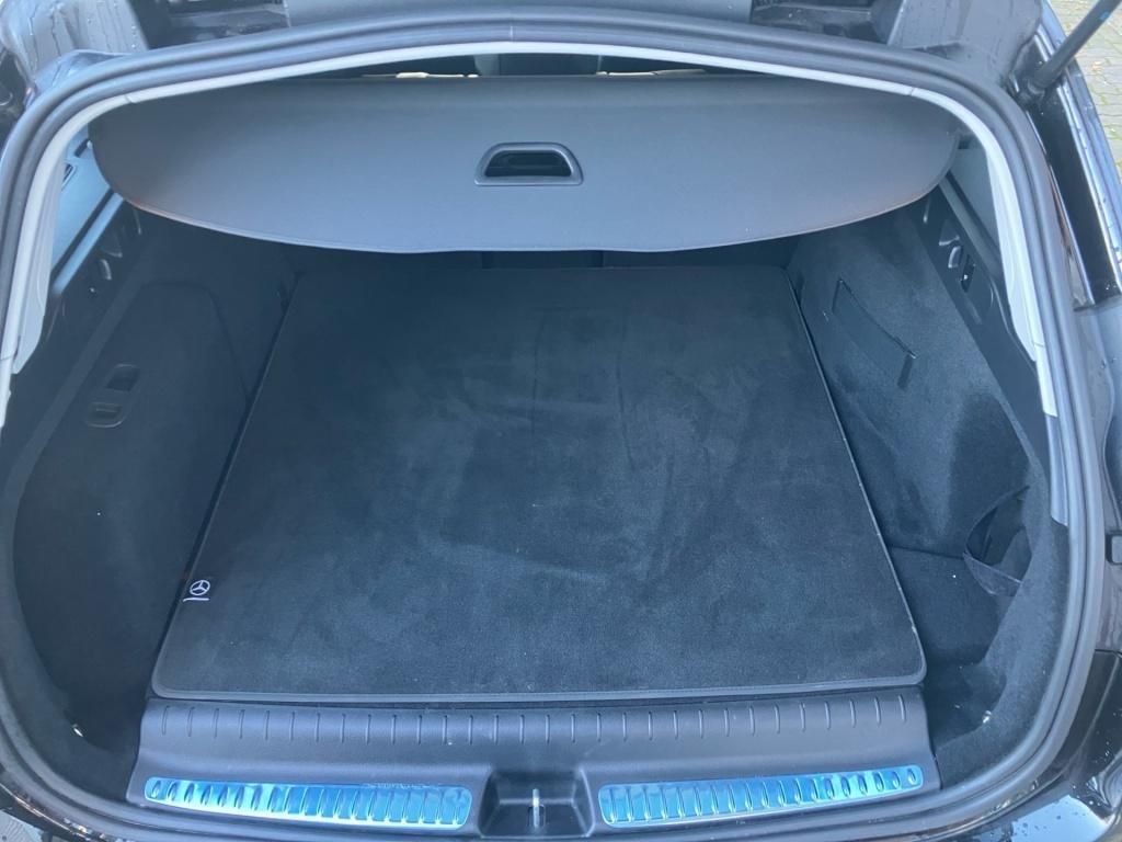 Mercedes-Benz C 300 2024