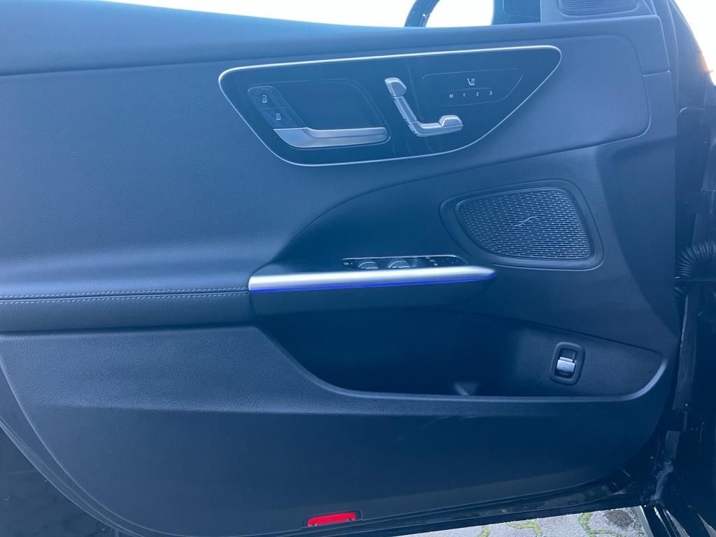 Mercedes-Benz C 300 2024