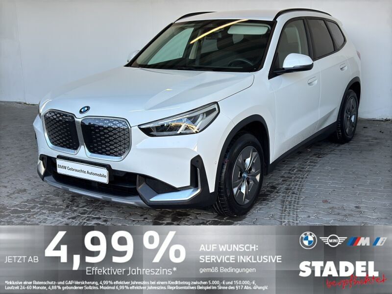BMW iX1 2024
