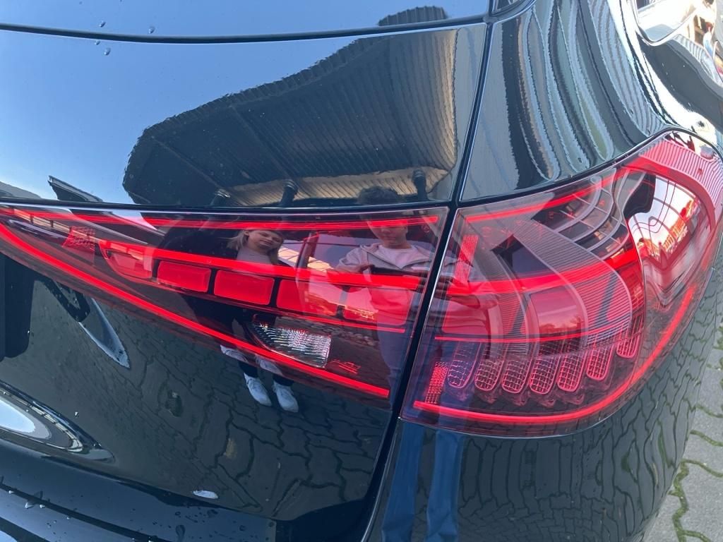 Mercedes-Benz C 300 2024