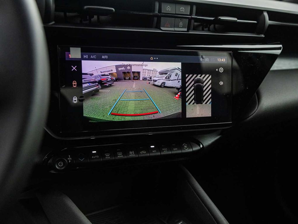 Alfa Romeo Junior 2025