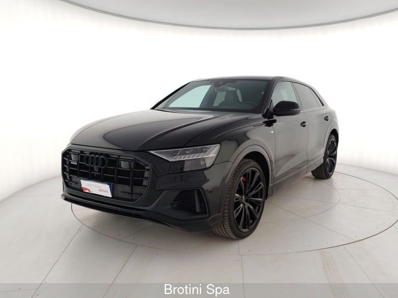 Audi Q8 2023