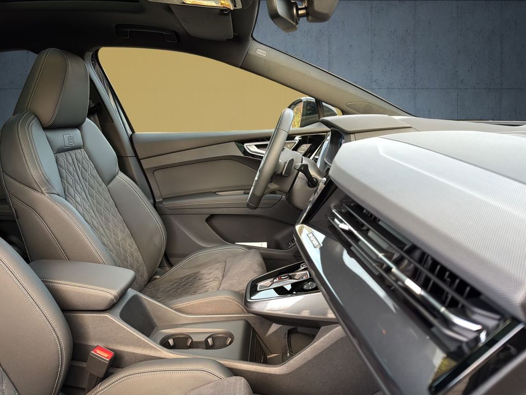Audi Q4 e-tron 2025