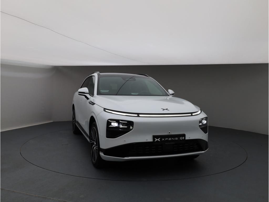 XPENG G9