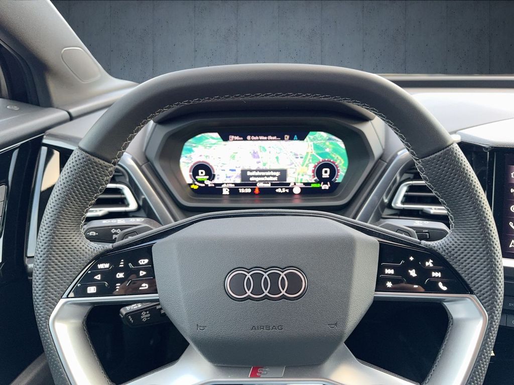 Audi Q4 e-tron 2025