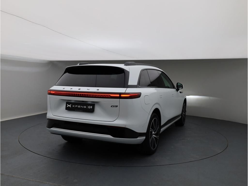 XPENG G9