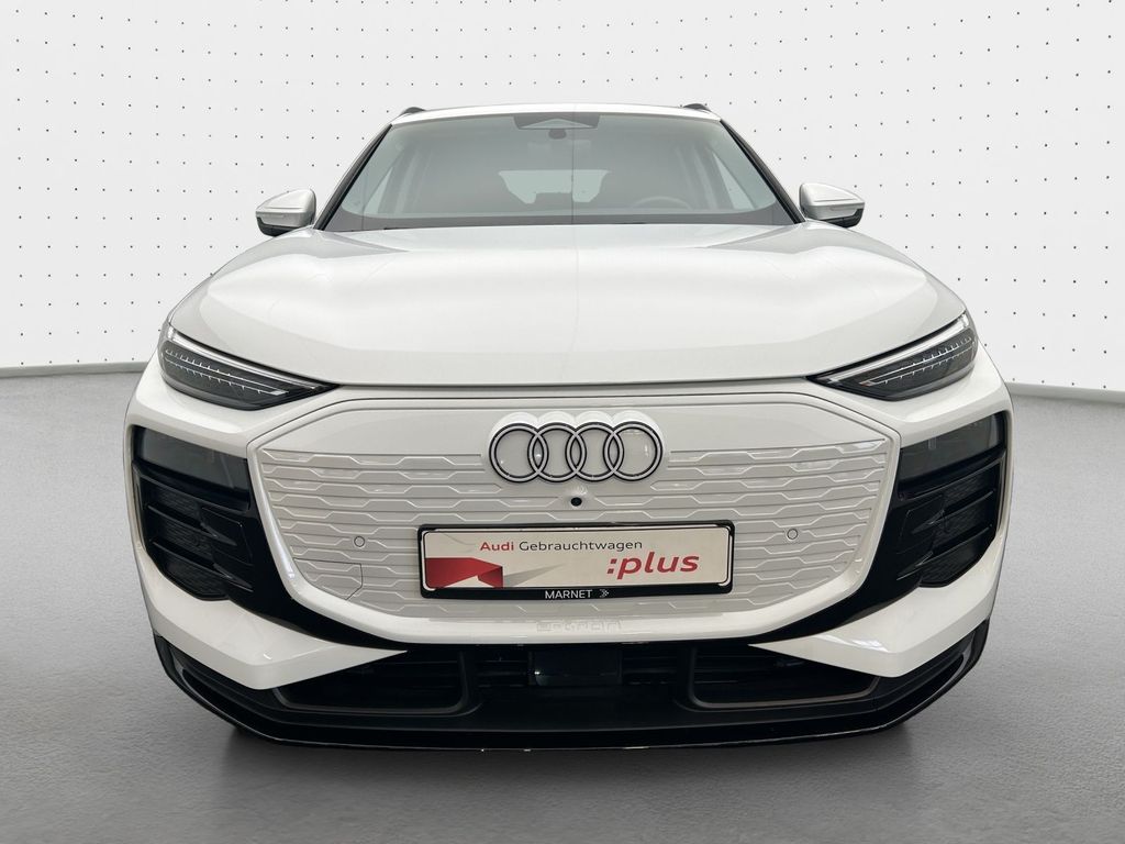 Audi Q6 e-tron 2025