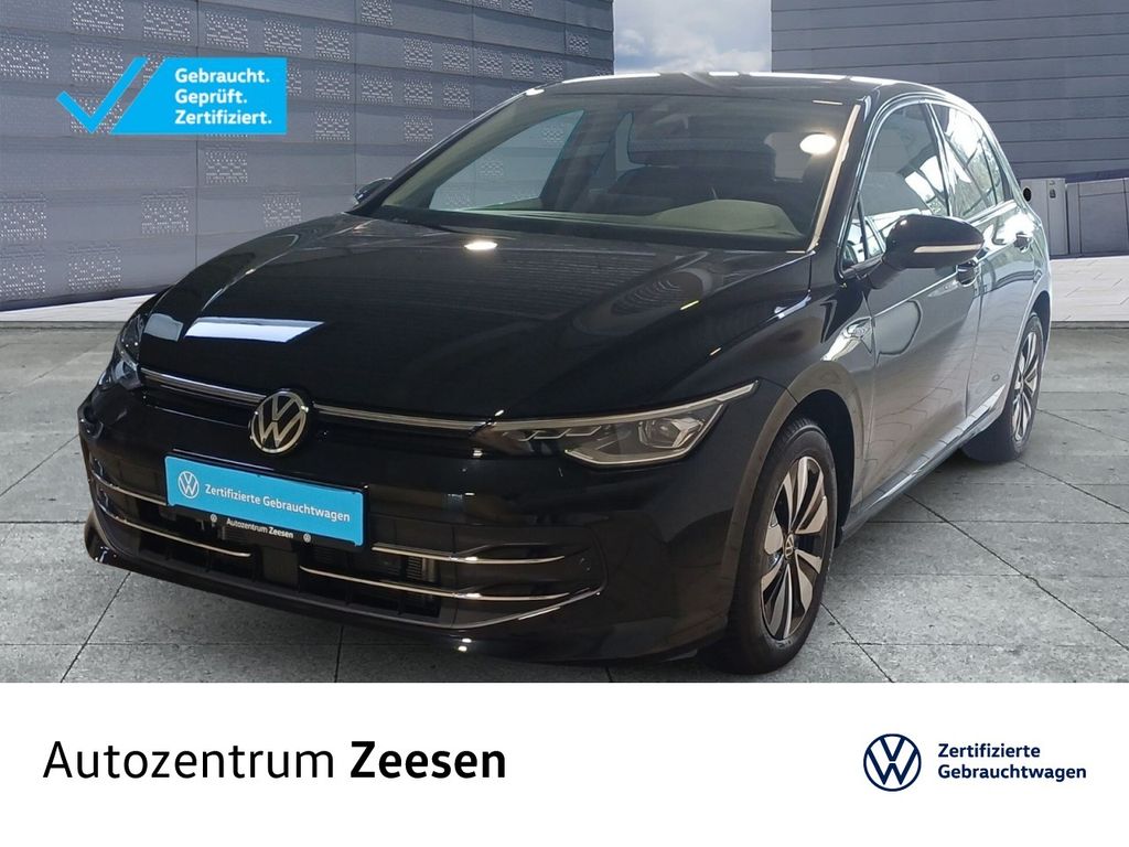 Volkswagen Golf 2025