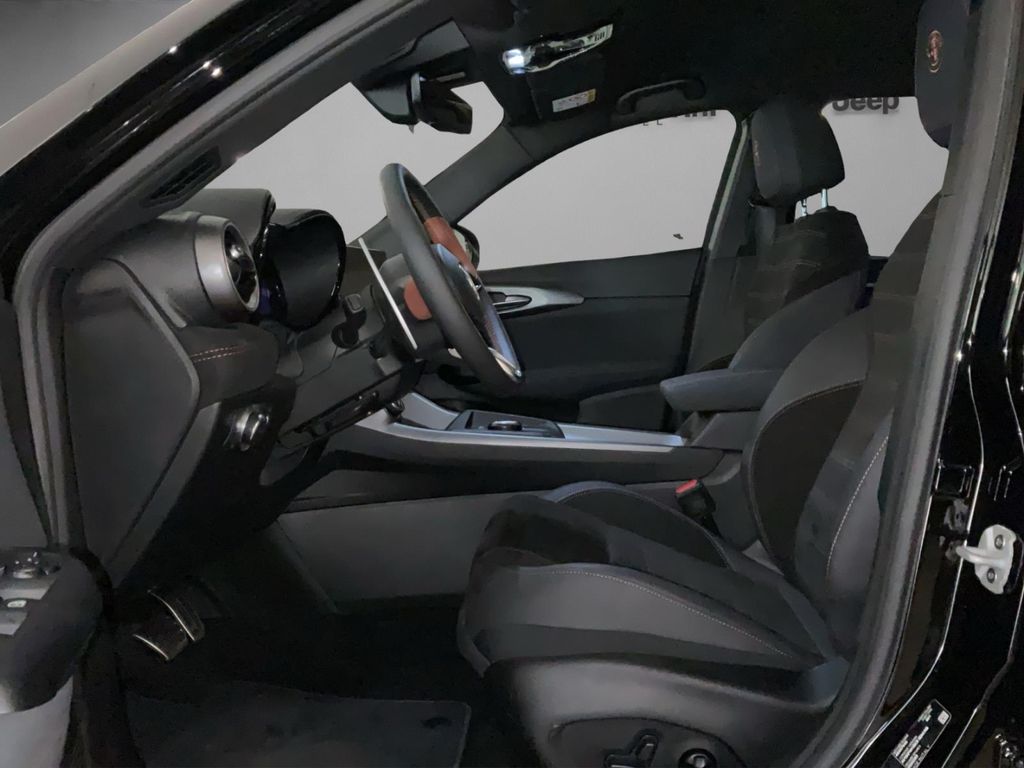 Alfa Romeo Tonale 2025