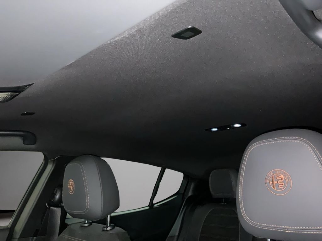 Alfa Romeo Tonale 2025