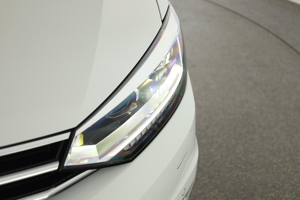 Volkswagen Touran 2025