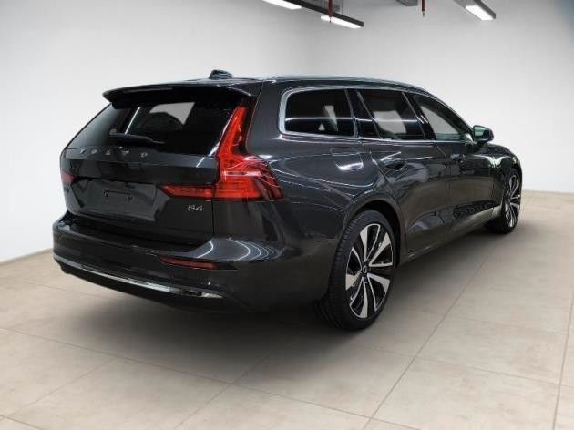 Volvo V60 2023