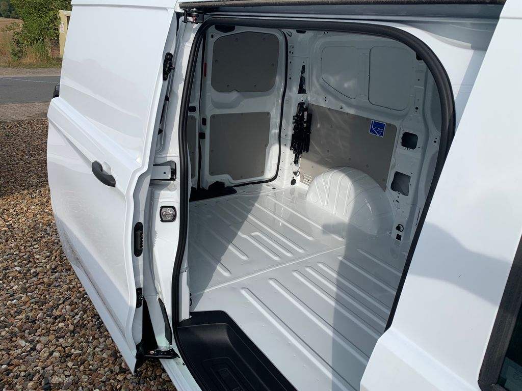 Volkswagen T7 Transporter