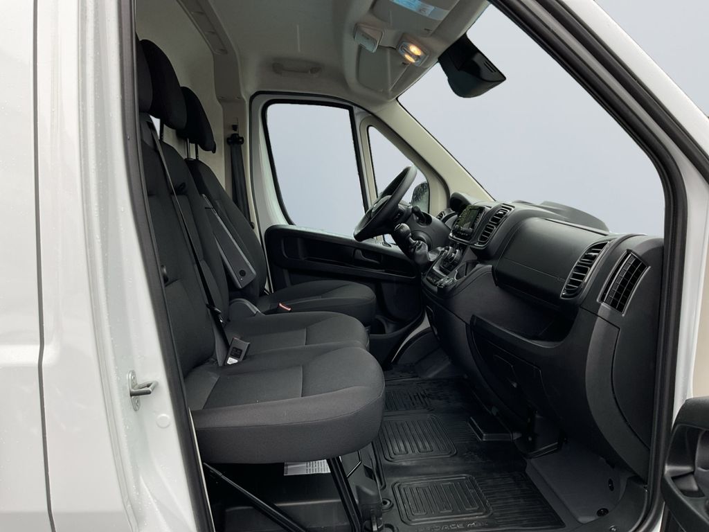 Toyota Proace Max 2025