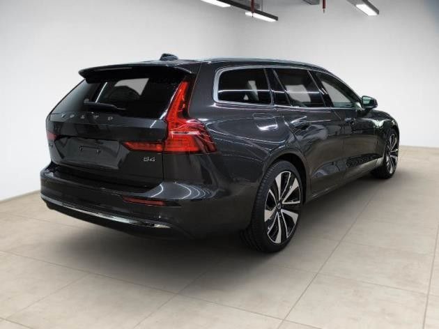 Volvo V60 2023