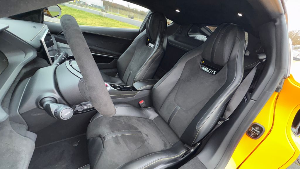 Lotus Emira