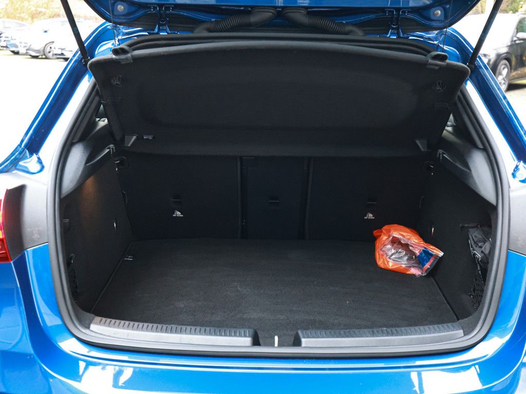 Mercedes-Benz A 250 2024