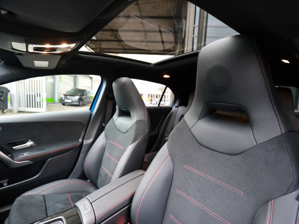 Mercedes-Benz A 250 2024