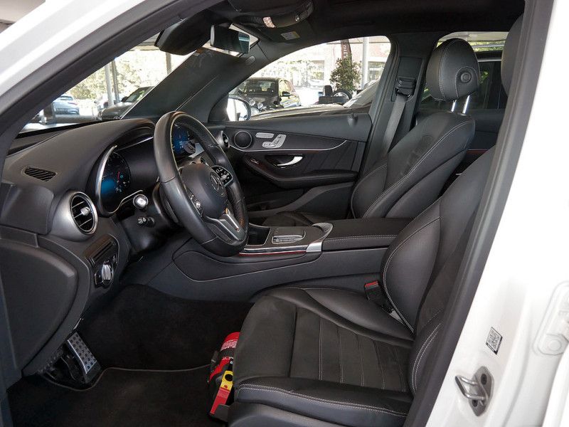 Mercedes-Benz GLC 300 2022