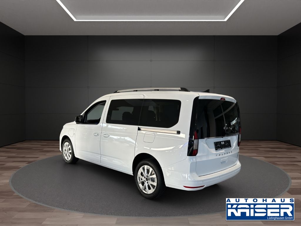 Ford Grand Tourneo 2025