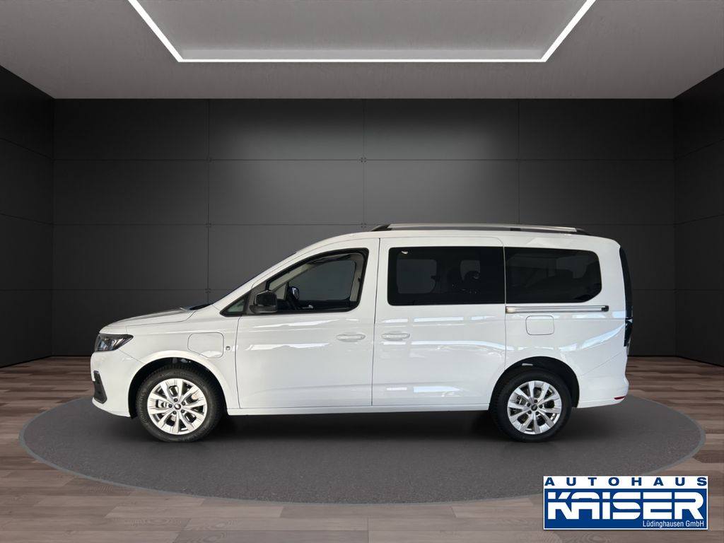 Ford Grand Tourneo 2025