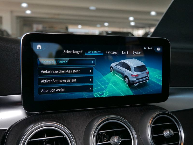 Mercedes-Benz GLC 300 2022